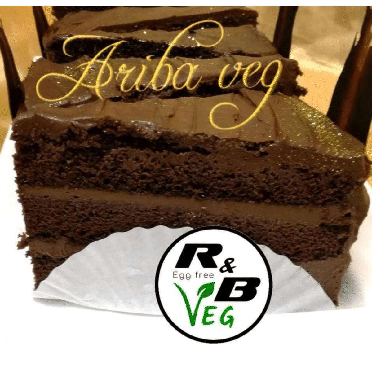 Birthday Cakes - R&B Cake Studio Eshop